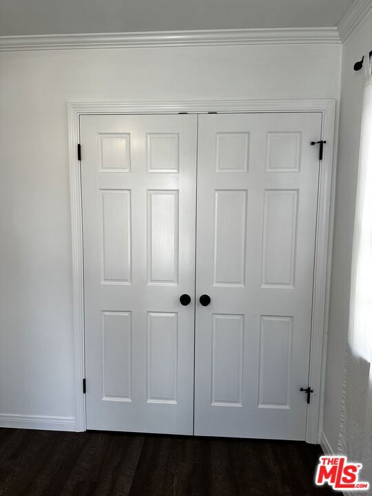 3125 Stanford Avenue, Venice CA: https://media.crmls.org/mediaz/ddd2b7f9-c835-48b8-958d-5563ceb0fc89.jpg