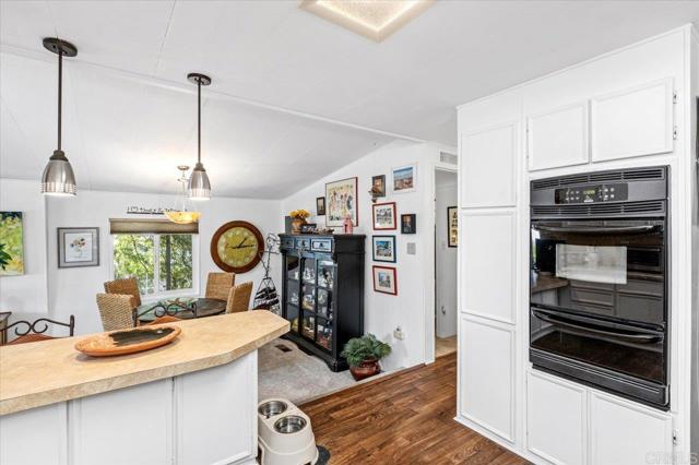 18218 Paradise Mountain Rd, Valley Center CA: https://media.crmls.org/mediaz/ddd3e1f3-8511-4fd4-9d38-871c1e2eeb3a.jpg