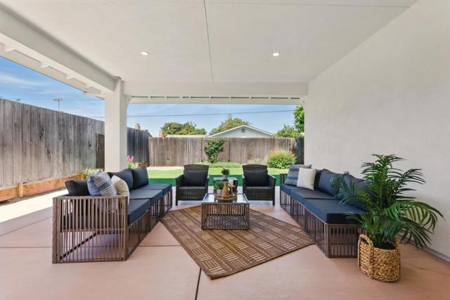 945 Lantana Drive, Sunnyvale CA: https://media.crmls.org/mediaz/ddd4d061-4022-48d3-aa9a-bcb6dc95826a.jpg