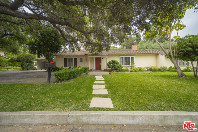 520 Winthrop Road, San Marino CA: https://media.crmls.org/mediaz/ddd62c84-41a6-4be9-b8ee-f5b3cac6f231.jpg