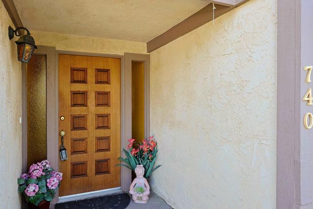 740 S Grade Road, Alpine CA: https://media.crmls.org/mediaz/ddd6d700-48a9-4ed7-a68a-fccaa2cb94df.jpg