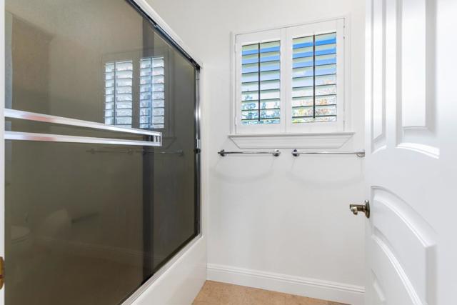 5000 Peach Blossom Lane, Oakdale CA: https://media.crmls.org/mediaz/ddd74603-7965-4936-8b84-ff6449c0015b.jpg