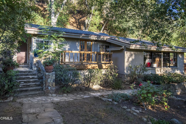 12615 Koenigstein Road, Santa Paula CA: https://media.crmls.org/mediaz/ddd841e9-de52-4da5-ac24-672c17b239ac.jpg