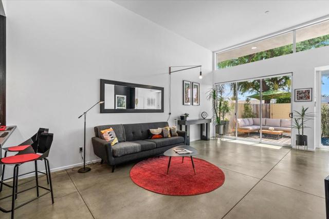 3617 Quiet Side Street, Palm Springs CA: https://media.crmls.org/mediaz/ddd8dc53-9251-4c32-90a5-7f1138be8f70.jpg