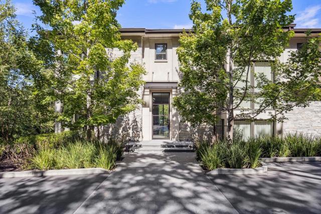 1 Tallwood Court, Atherton CA: https://media.crmls.org/mediaz/ddd9096f-6cee-4e8c-88b7-830966b1f0b8.jpg