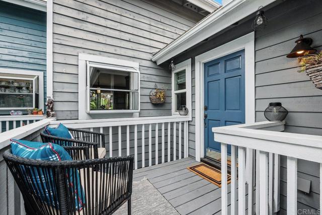 Detail Gallery Image 6 of 40 For 598 Summer View Cir, Encinitas,  CA 92024 - 3 Beds | 2/1 Baths