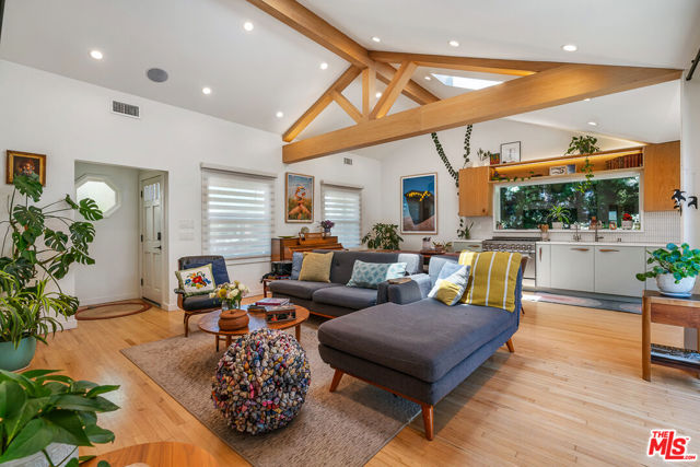 3756 Wade Street, Los Angeles CA: https://media.crmls.org/mediaz/ddda5b56-7098-4daf-821b-213d5c4febf0.jpg