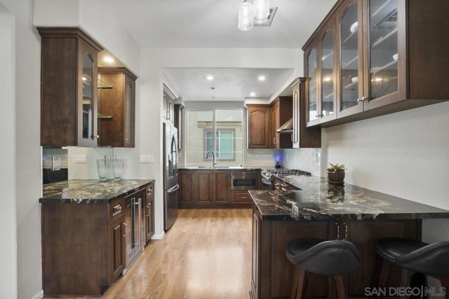 2989 Escala Circle, San Diego CA: https://media.crmls.org/mediaz/dddb9c66-77e3-46f8-ba86-f55a50dad2c0.jpg