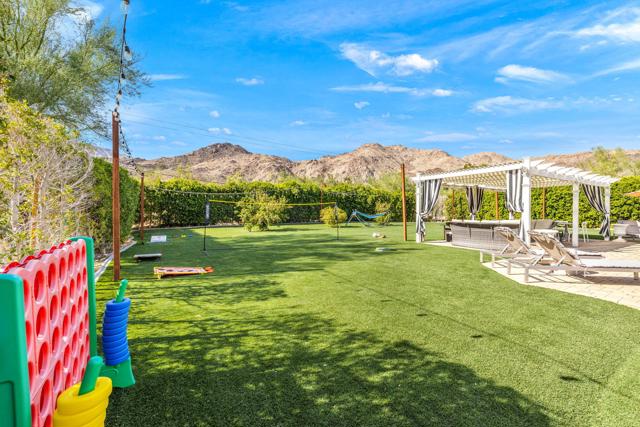 71530 Quail Trail, Palm Desert CA: https://media.crmls.org/mediaz/dddd87ba-1b14-408c-bcb4-80b6b74c74d8.jpg