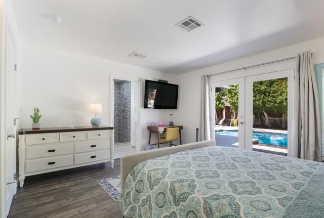 1962 E Baristo Road, Palm Springs CA: https://media.crmls.org/mediaz/dddd989e-5ae5-4695-9758-68c53ad51b96.jpg