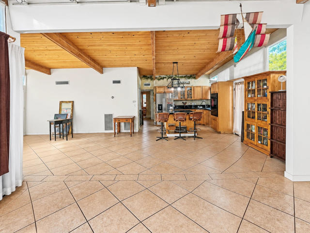 345 E Glen Circle S, Palm Springs, CA 92262