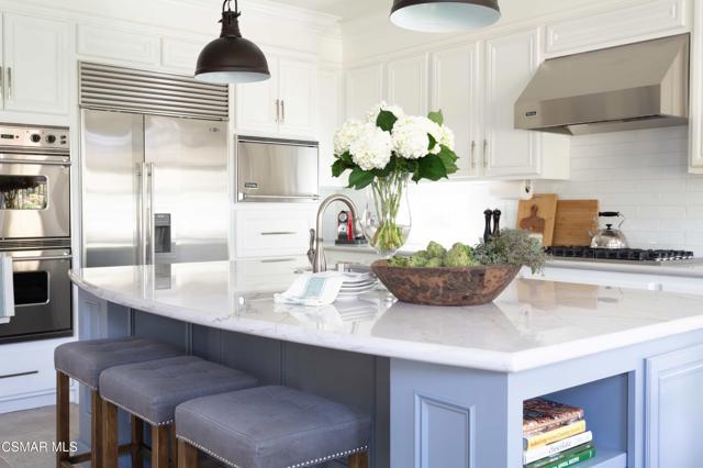 3269 Morning Ridge Avenue, Thousand Oaks CA: https://media.crmls.org/mediaz/dde0ed95-f4ad-4959-9783-fc45b7e64ec6.jpg