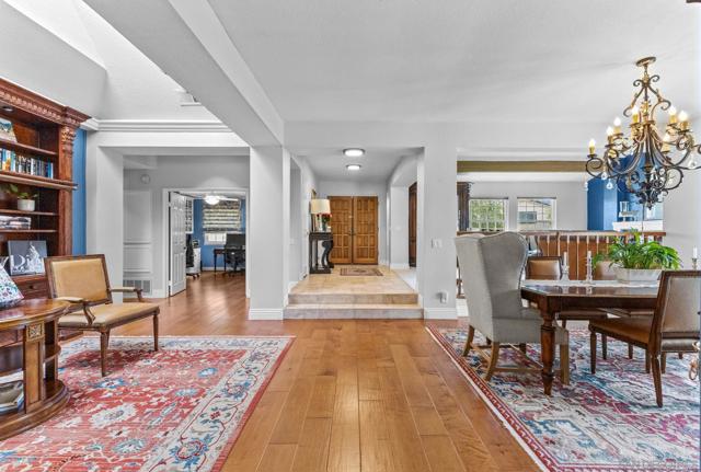 3445 Lomas Serenas Dr, Escondido CA: https://media.crmls.org/mediaz/dde1fd71-edf7-4d4c-926d-1b27e00eb119.jpg