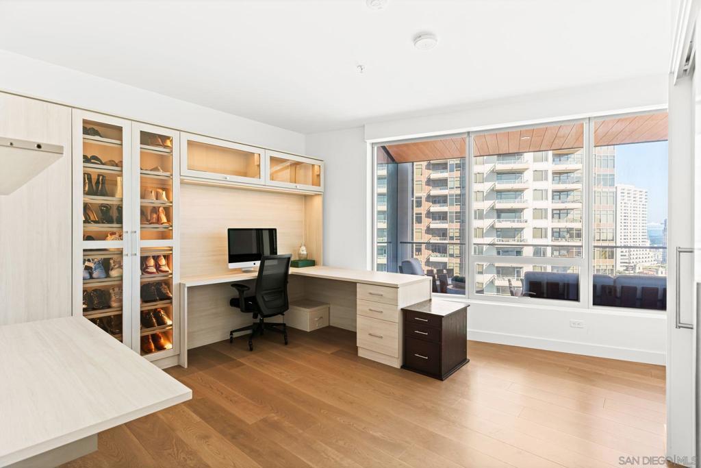 MLS #250041370SD image #19