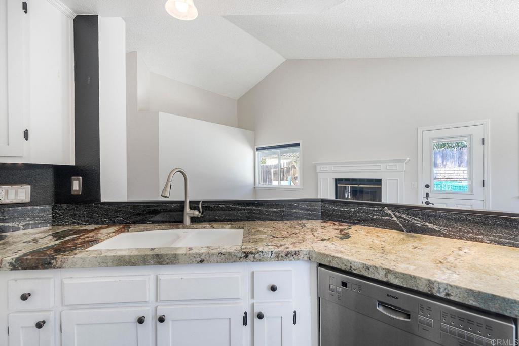 520 Barnett Drive - photo 6