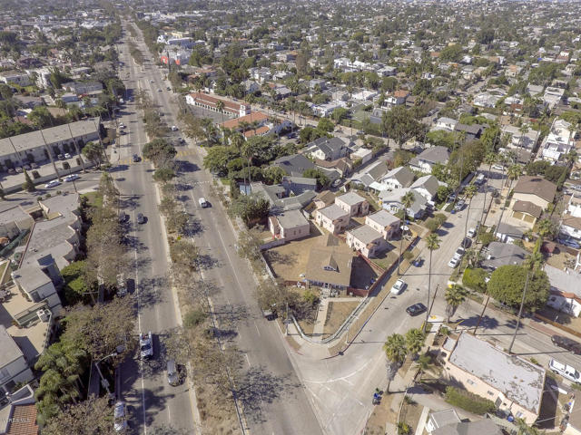  Income Home for Sale in Venice, California