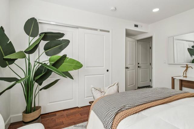 10837 N Stelling Road, Cupertino CA: https://media.crmls.org/mediaz/dde7ea60-2d14-40c0-b436-57c5e897e08d.jpg