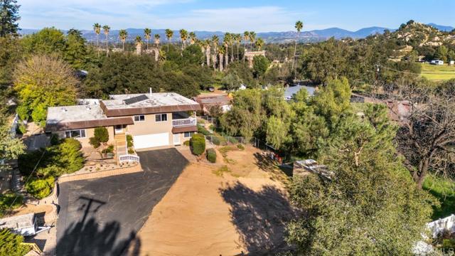 Detail Gallery Image 3 of 55 For 15912 Mussey Grade Rd, Ramona,  CA 92065 - 4 Beds | 3 Baths