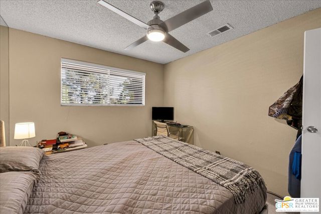 2860 N Los Felices Road, Palm Springs CA: https://media.crmls.org/mediaz/dde83096-0074-457b-ad29-eb618a9c4b53.jpg