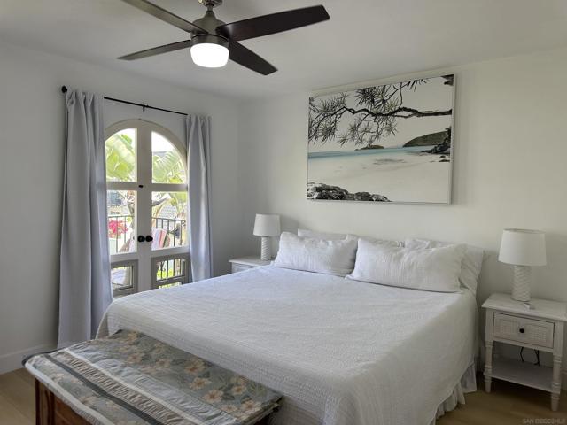 4116 Loma Riviera Ln, San Diego CA: https://media.crmls.org/mediaz/ddea23f9-898c-4648-8bcf-d4398a798ee8.jpg