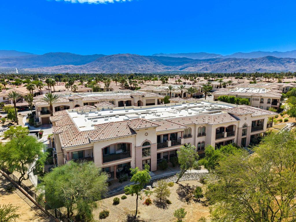 2203 Via Calderia #2203