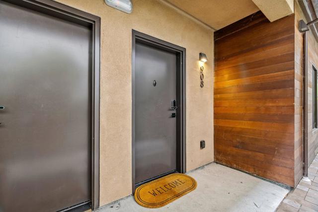 908 Woodside Road, Redwood City CA: https://media.crmls.org/mediaz/ddebd07e-be09-4398-b91f-51a7b440c803.jpg