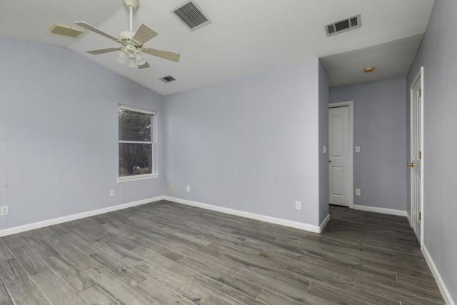 41508 Roaring River Court, Coarsegold CA: https://media.crmls.org/mediaz/ddec7da6-db5c-4fae-8894-695a01a7ffd9.jpg