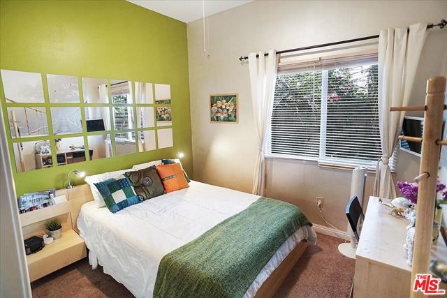 14701 Forest Edge Drive photo 3