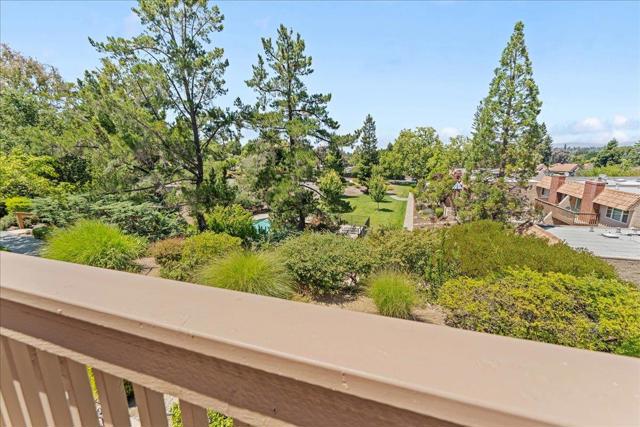 115 El Pinar, Los Gatos CA: https://media.crmls.org/mediaz/ddeec48f-d0e6-4436-bbe9-9ae25e2037cb.jpg