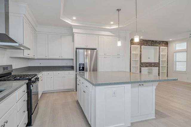 238 Chateau La Salle Drive, San Jose CA: https://media.crmls.org/mediaz/ddef41ef-ad38-4105-b3d8-f71755087c0b.jpg