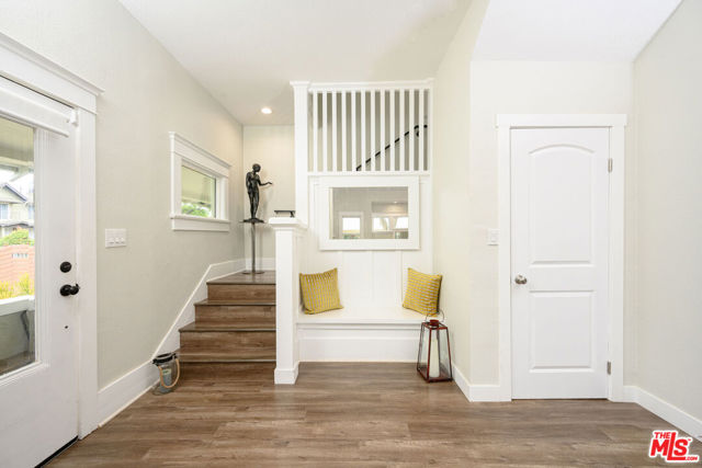 1319 12th Avenue, Los Angeles CA: https://media.crmls.org/mediaz/ddf1da0b-e8eb-45a6-b64d-7b7d7a0e7955.jpg