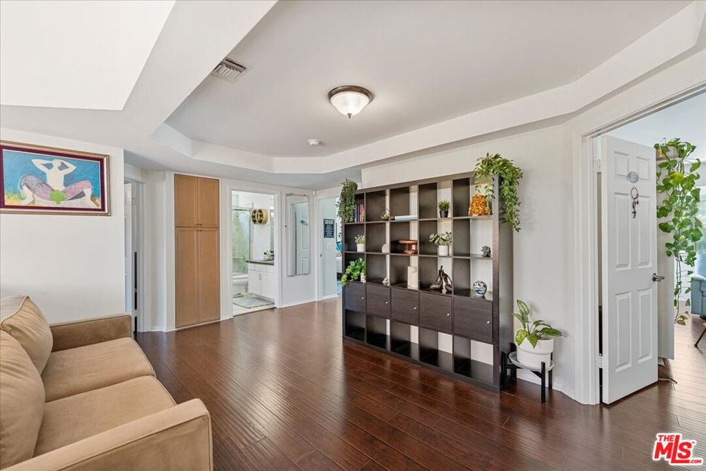 MLS #26845991 image #19