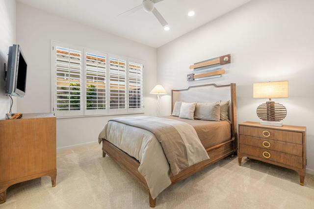 424 White Horse Trail, Palm Desert, CA 92211