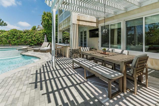 1569 Glencrest Drive, San Marcos CA: https://media.crmls.org/mediaz/ddf538b7-e6f6-4707-b390-b985e7856905.jpg