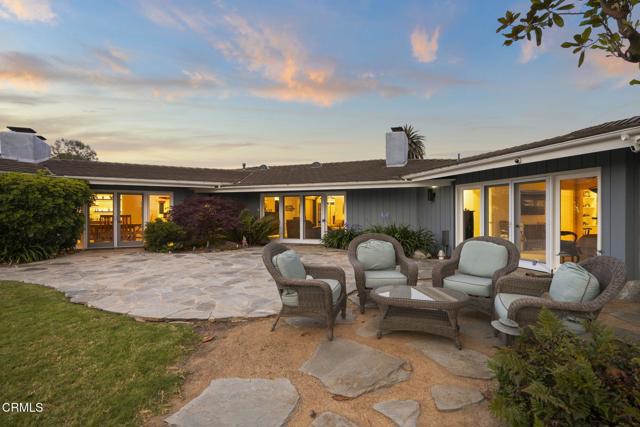 1361 Calle Aurora, Camarillo CA: https://media.crmls.org/mediaz/ddf55a4b-d9ae-4796-ac13-b6194cd20971.jpg