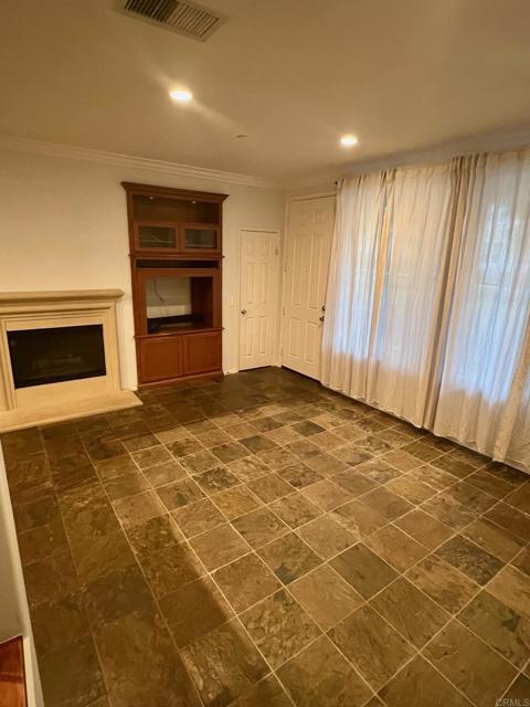 51 PALLADIUM Lane, Ladera Ranch CA: https://media.crmls.org/mediaz/ddf5e9a2-3f22-45f2-9f84-a7948d06a0bf.jpg