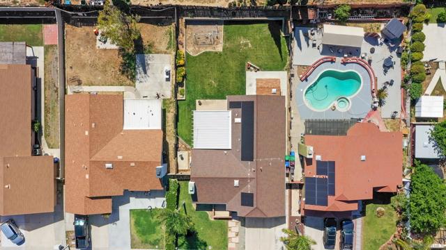 13849 Covey Quail Ln, Moreno Valley CA: https://media.crmls.org/mediaz/ddf6055a-ccba-43ff-9a78-850c8d61328a.jpg