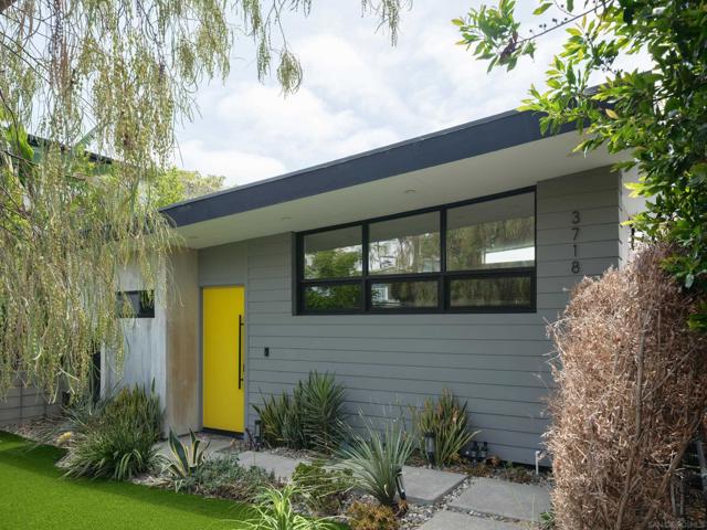 3718 Mississippi St, San Diego CA: https://media.crmls.org/mediaz/ddf7e678-ee83-4ed4-9530-f906b5d032bd.jpg
