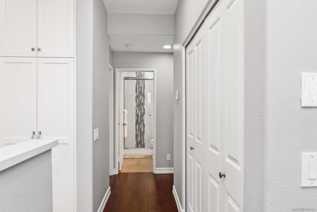 12029 World Trade Dr Unit 2, San Diego CA: https://media.crmls.org/mediaz/ddf8d594-8458-4d2f-9a05-866af22fc038.jpg