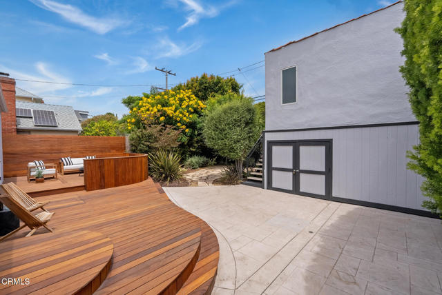 4160 Madison Avenue, Culver City CA: https://media.crmls.org/mediaz/ddf909a7-81ac-45f8-9173-371e6d495274.jpg
