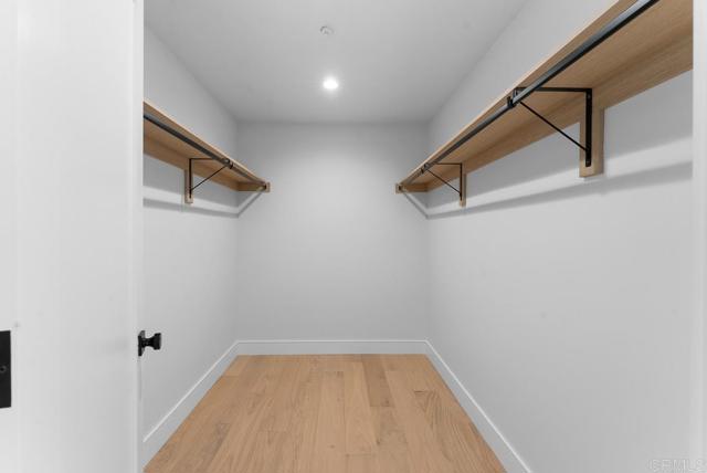 Detail Gallery Image 25 of 41 For 4224 Tonopah Ave, San Diego,  CA 92110 - 3 Beds | 3/1 Baths