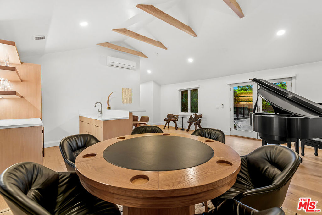 MLS #26862039 image #21
