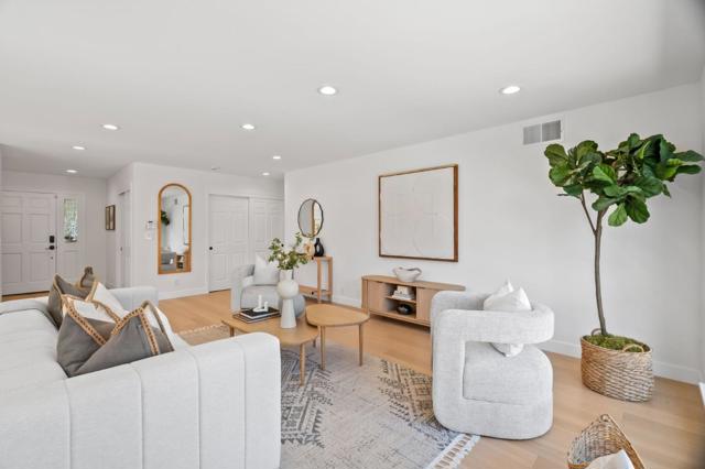3389 Creighton Place, Santa Clara CA: https://media.crmls.org/mediaz/ddfa8ff5-7984-4e09-893d-62cdc5175754.jpg