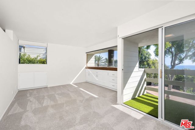 31215 Pacific Coast Highway photo 18