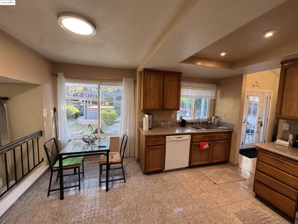 MLS #41116205 image #21