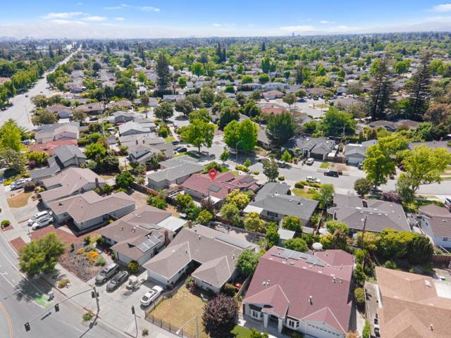 689 Springwood Drive, San Jose CA: https://media.crmls.org/mediaz/ddfc52da-ddea-4b87-ae93-132aa6584b87.jpg