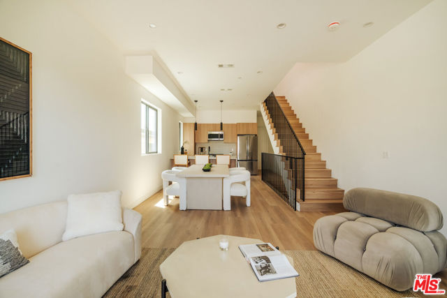 1343 S Ogden Drive, Los Angeles CA: https://media.crmls.org/mediaz/ddfce045-0eb9-4d9e-9614-6326a126ad87.jpg