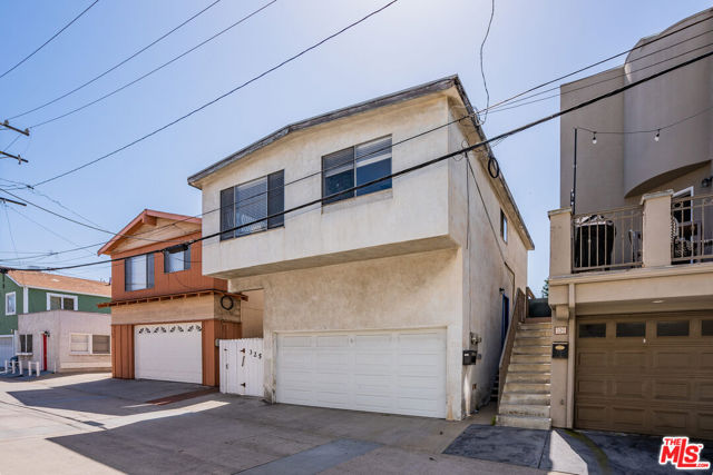 325 10th Street, Manhattan Beach, California 90266, ,Residential Income,Sold,10th,23294569