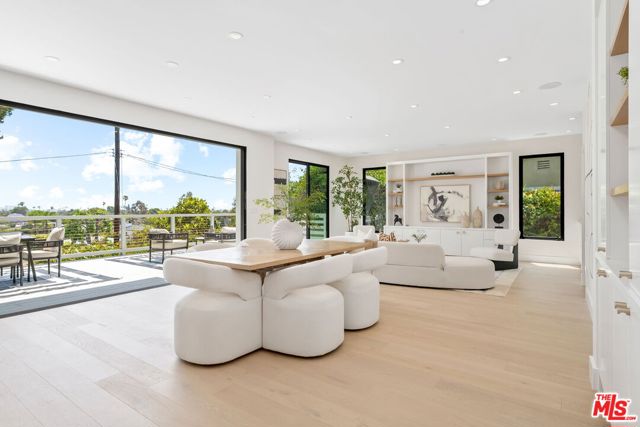 13048 Rose Avenue, Los Angeles CA: https://media.crmls.org/mediaz/ddfe2164-5a8d-464c-af36-3361f365a60b.jpg