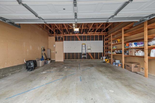 Detail Gallery Image 22 of 35 For 750 Breeze Hill Rd #110,  Vista,  CA 92081 - 2 Beds | 2/1 Baths